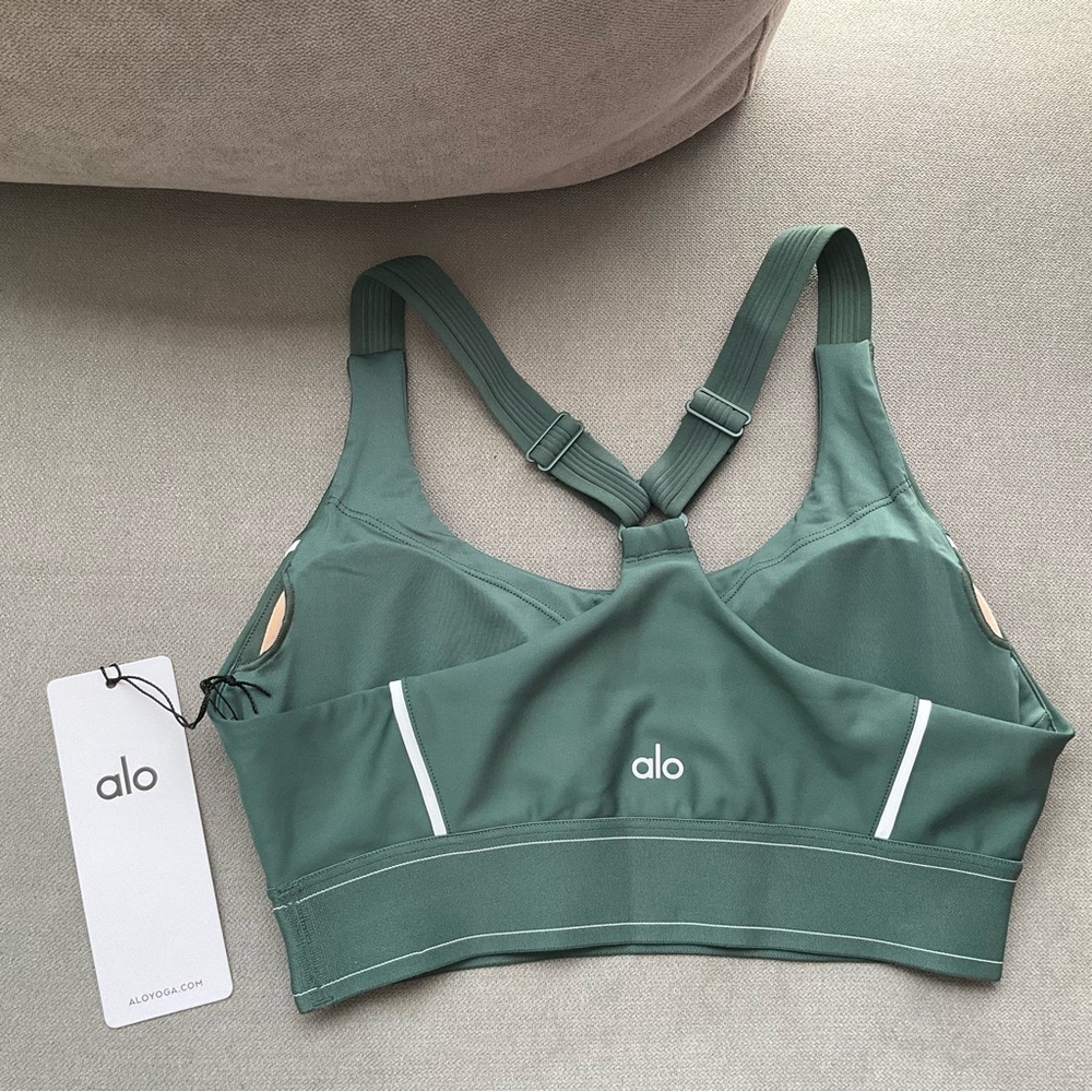 Alo Yoga Airlift Suit Up Bra Clover Green/White M - Picture 8 of 8